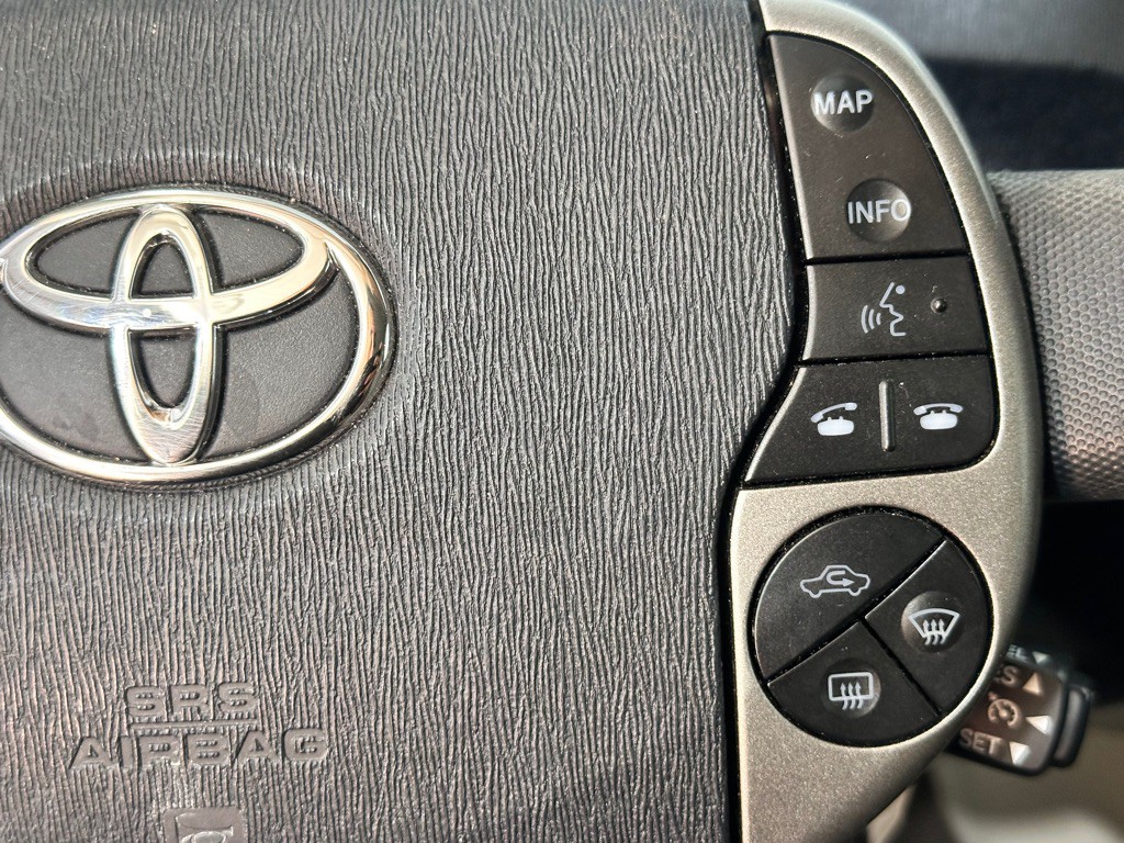 2006 Toyota Prius Image 25