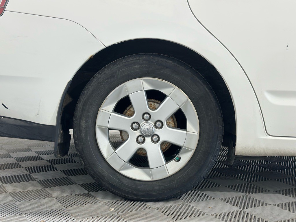 2006 Toyota Prius Image 30