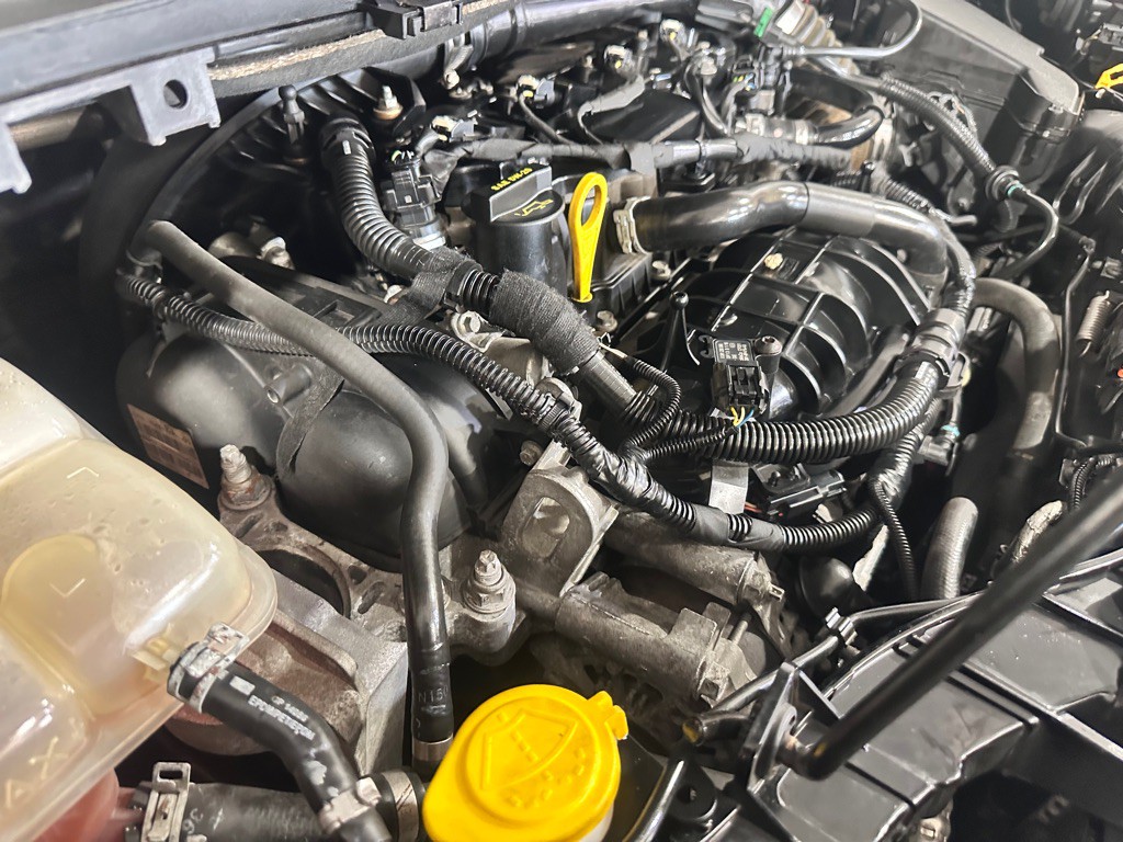 2016 Ford Escape Image 35