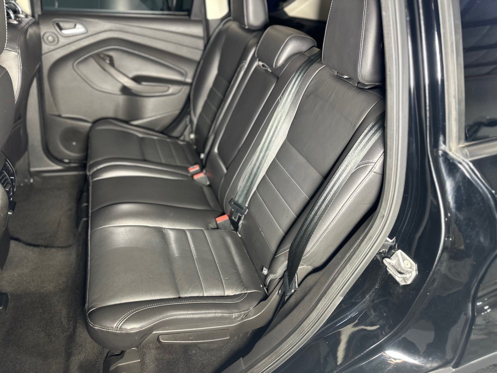 2016 Ford Escape Image 40