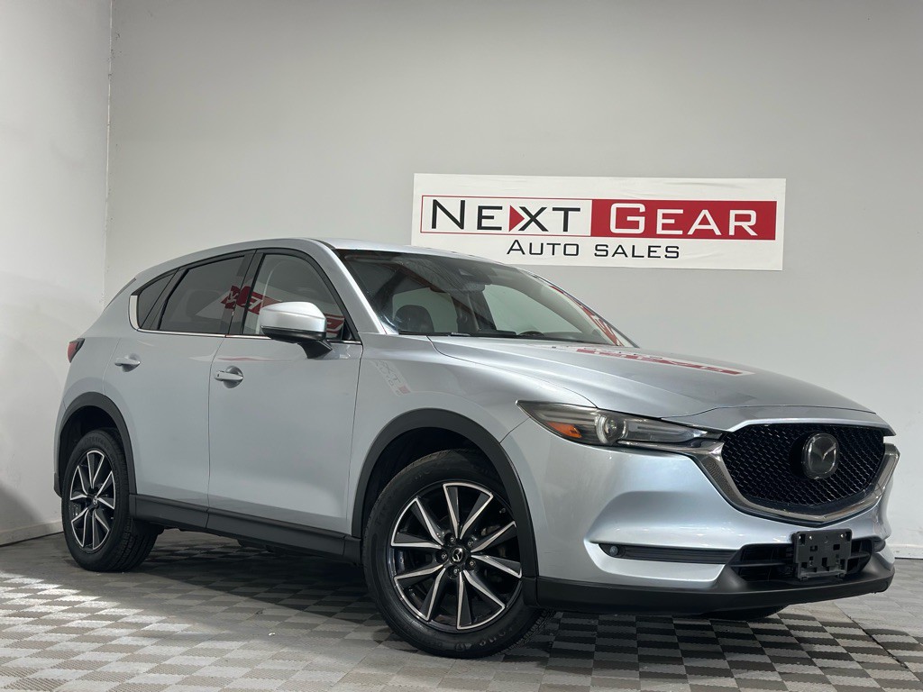 2018 Mazda CX-5 Image 1