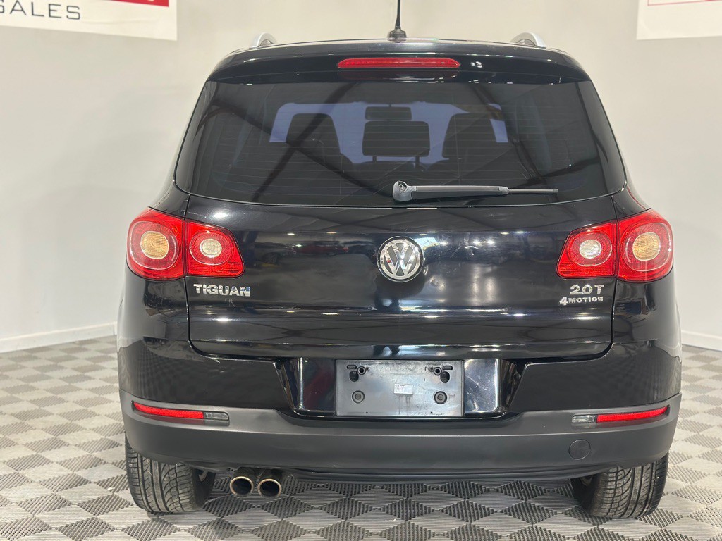 2011 Volkswagen Tiguan Image 7