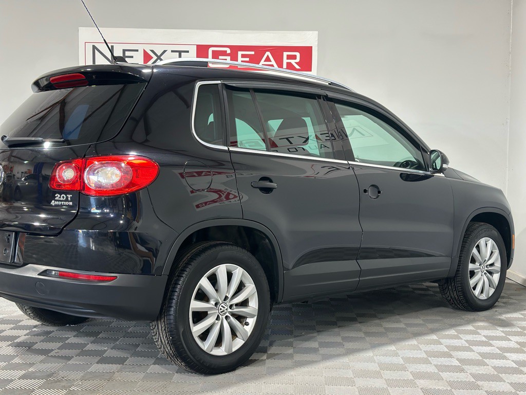 2011 Volkswagen Tiguan Image 10