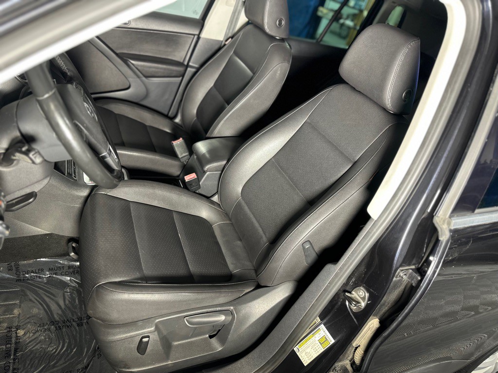 2011 Volkswagen Tiguan Image 24