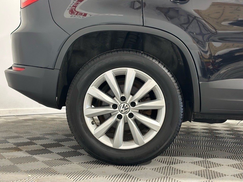 2011 Volkswagen Tiguan Image 37