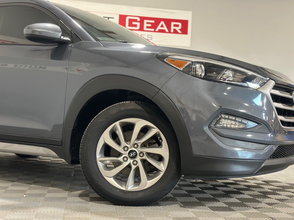 2017 Hyundai Tucson Image 3