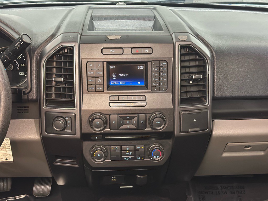 2017 Ford F-150 Image 14
