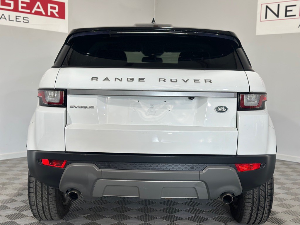 2018 Land Rover Range Rover Evoque Image 8