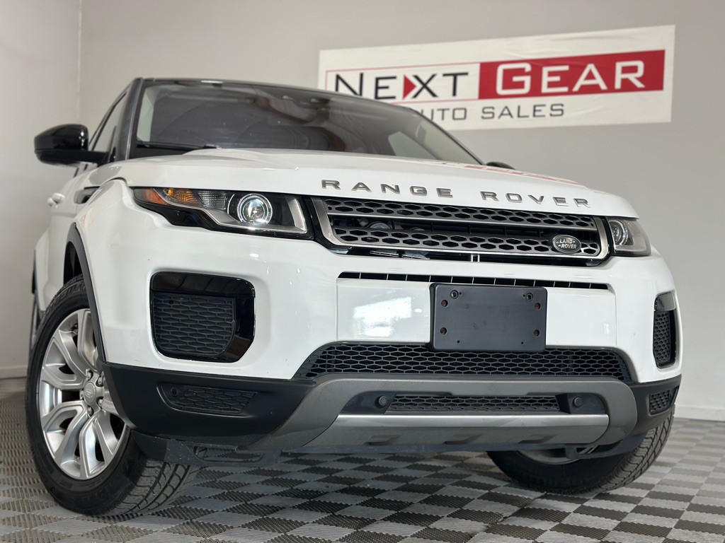 2018 Land Rover Range Rover Evoque Image 4