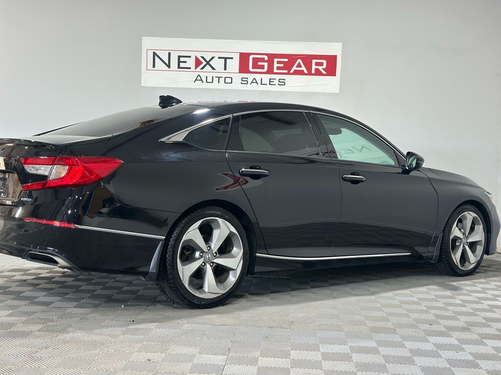 2018 Honda Accord Image 10