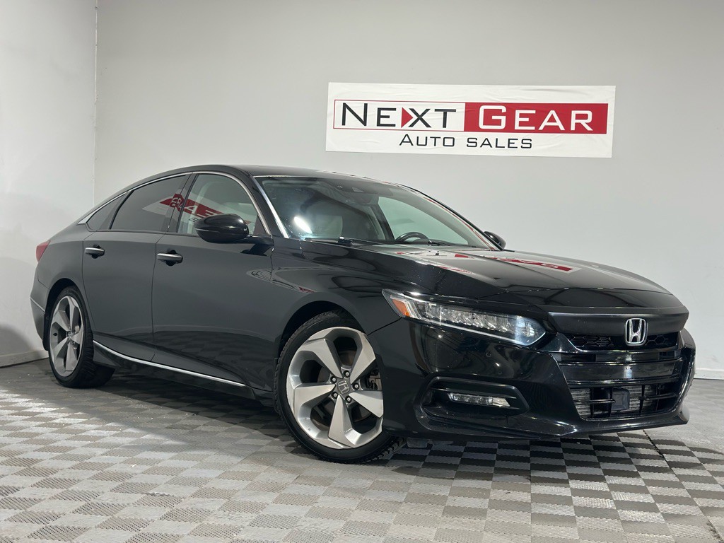 2018 Honda Accord Image 1