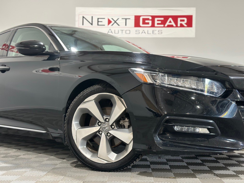 2018 Honda Accord Image 3