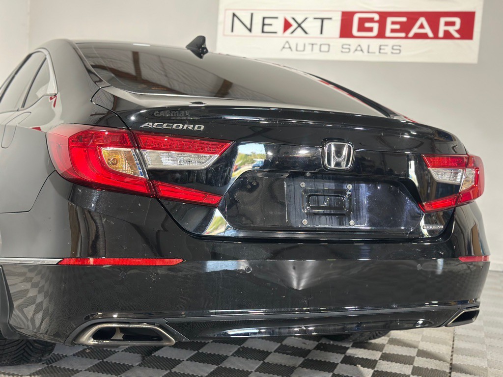 2018 Honda Accord Image 8