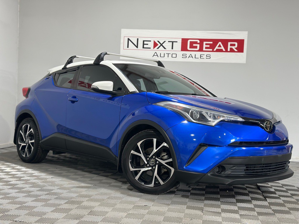 2018 Toyota C-HR Image 2