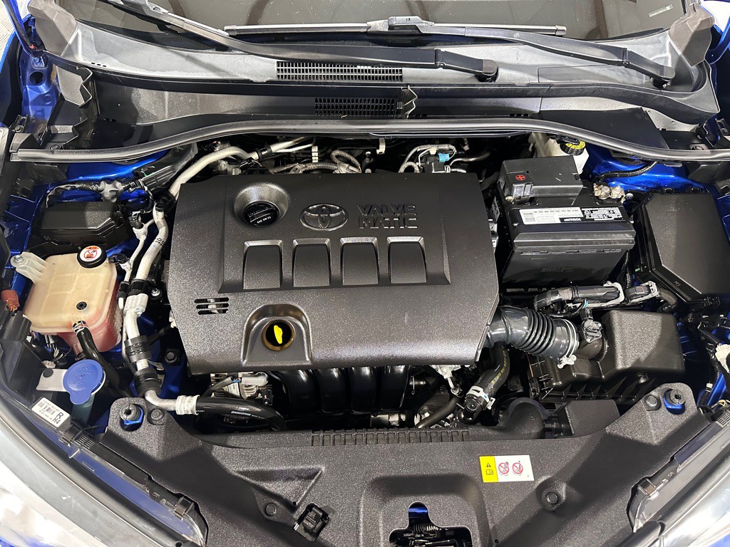 2018 Toyota C-HR Image 38