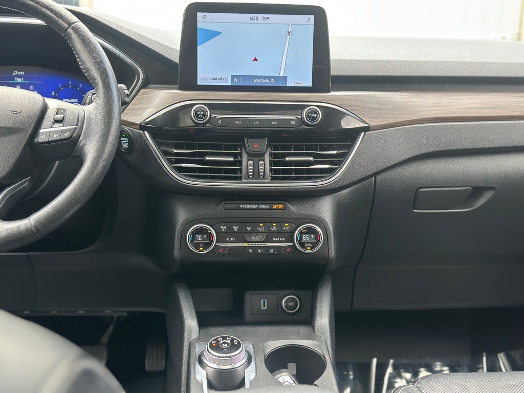 2020 Ford Escape Image 15