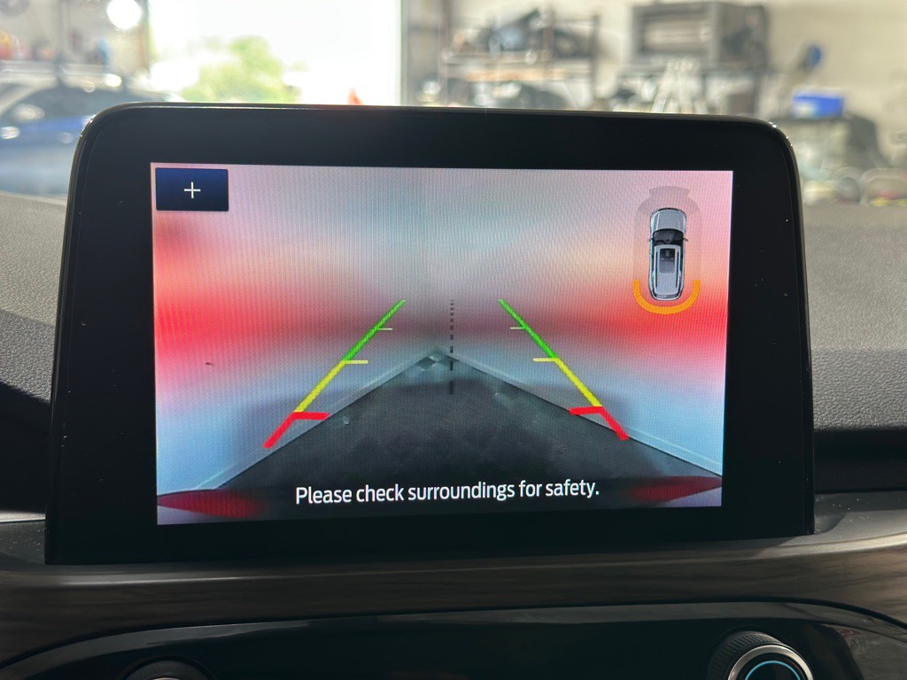2020 Ford Escape Image 25
