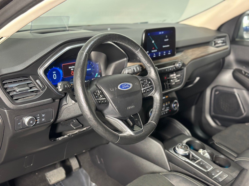 2020 Ford Escape Image 34