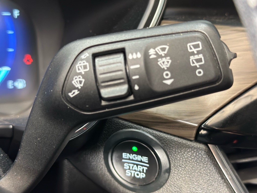 2020 Ford Escape Image 41