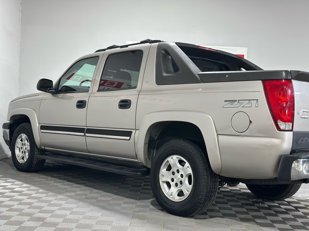 2006 Chevrolet Avalanche Image 7
