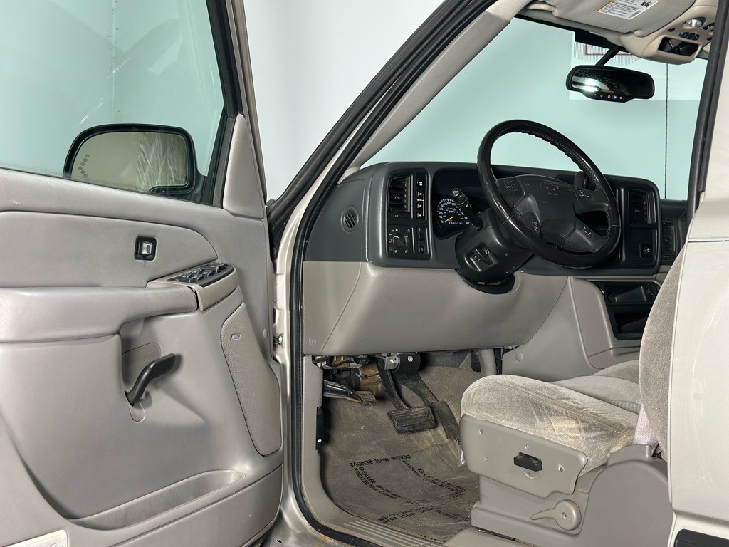 2006 Chevrolet Avalanche Image 11