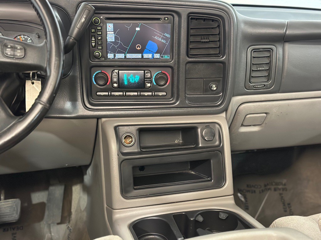 2006 Chevrolet Avalanche Image 16