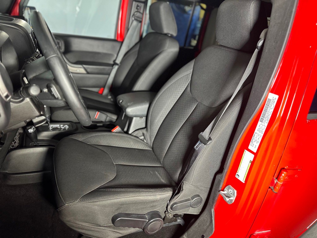 2015 Jeep Wrangler Unlimited Image 19