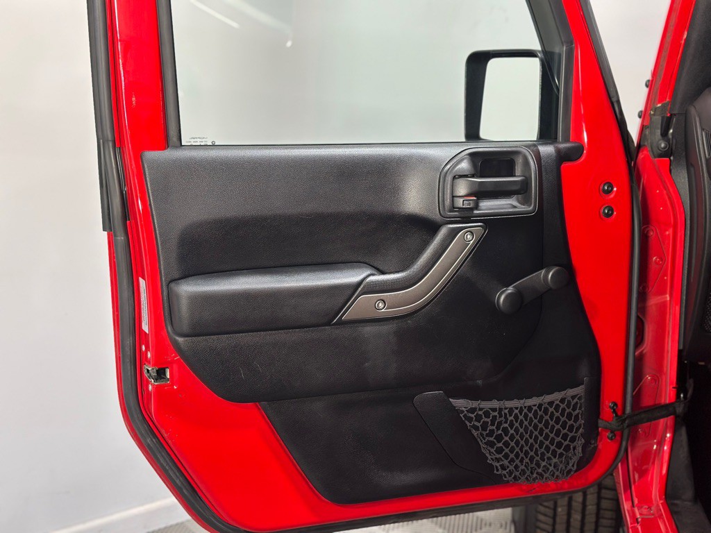 2015 Jeep Wrangler Unlimited Image 24