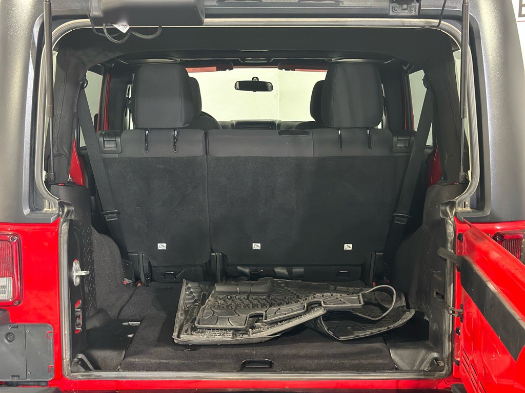 2015 Jeep Wrangler Unlimited Image 28