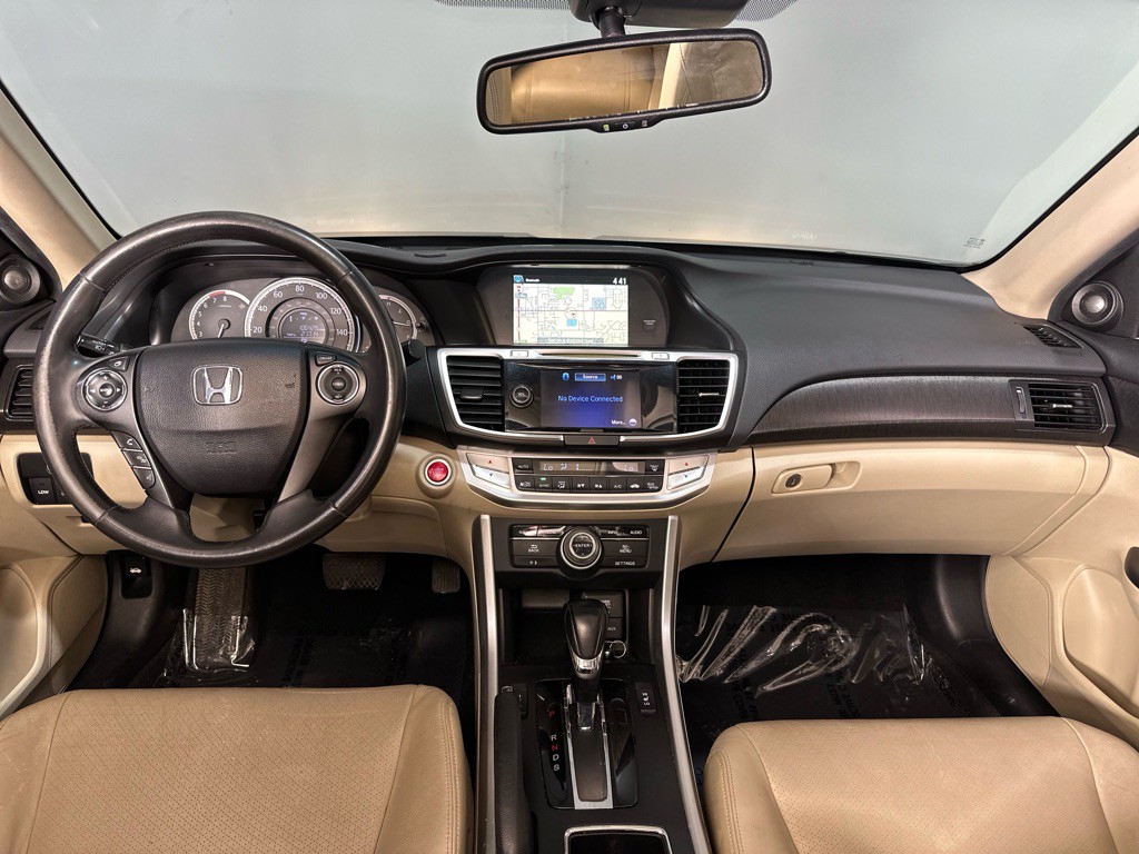 2013 Honda Accord Image 12
