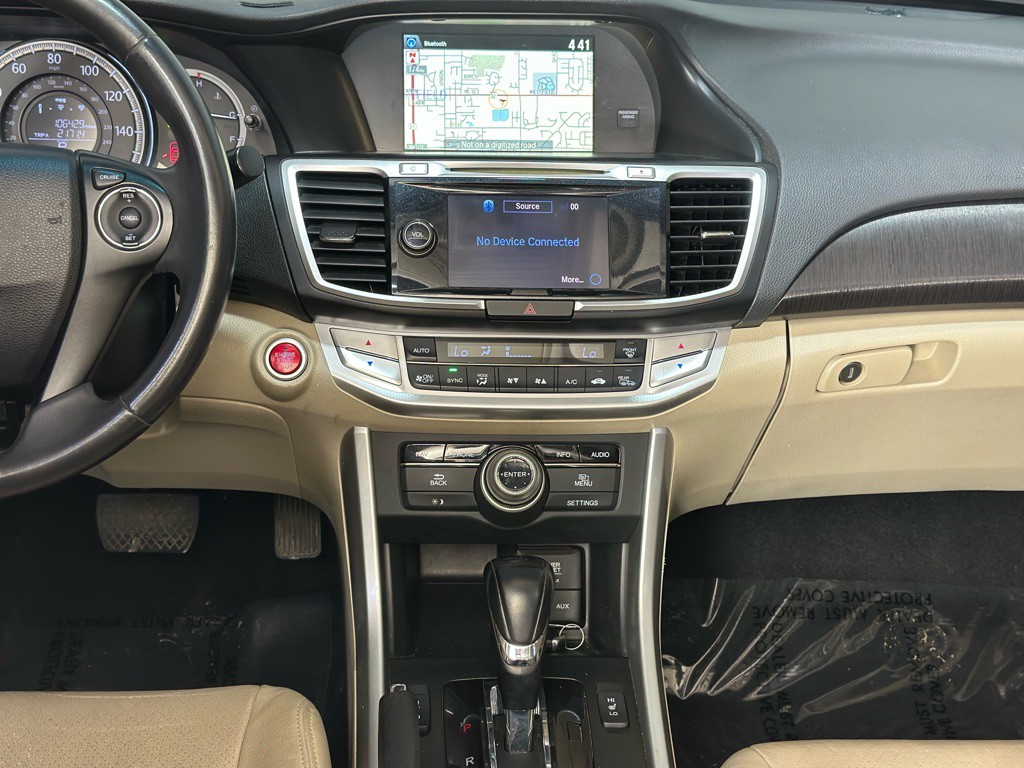 2013 Honda Accord Image 15
