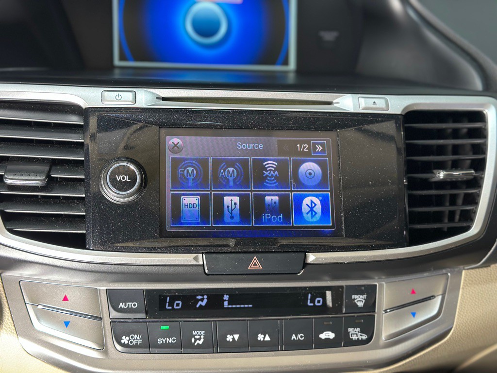 2013 Honda Accord Image 18