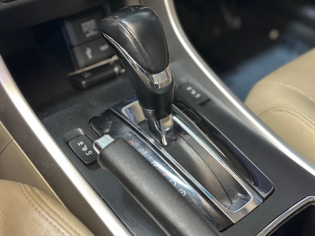 2013 Honda Accord Image 20