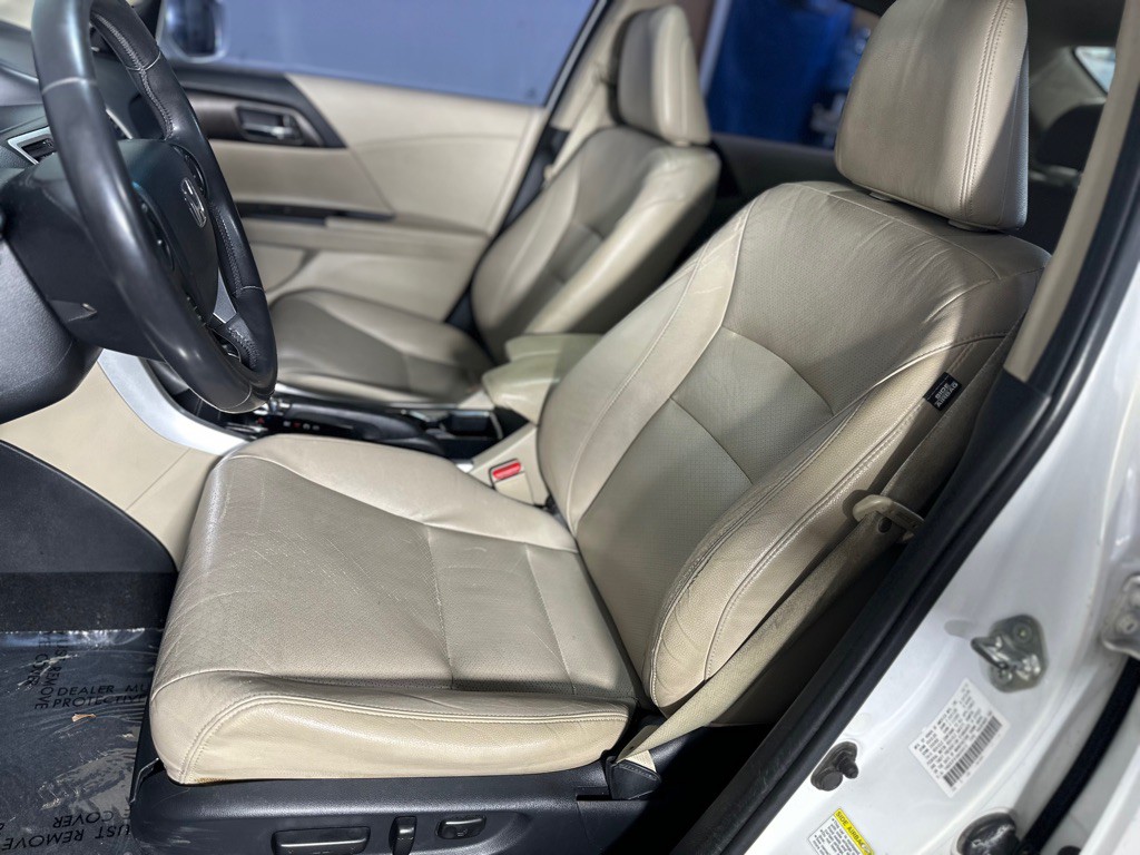 2013 Honda Accord Image 25
