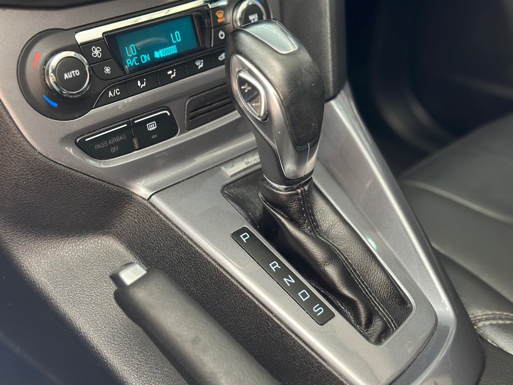2014 Ford Focus Image 22