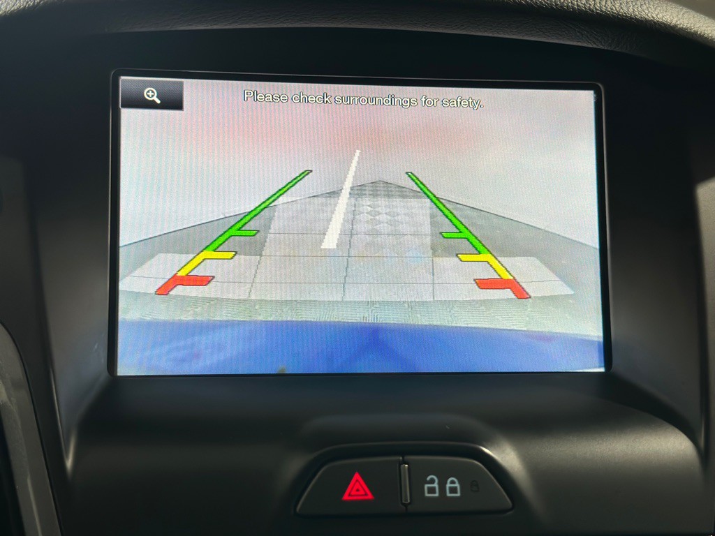 2014 Ford Focus Image 24