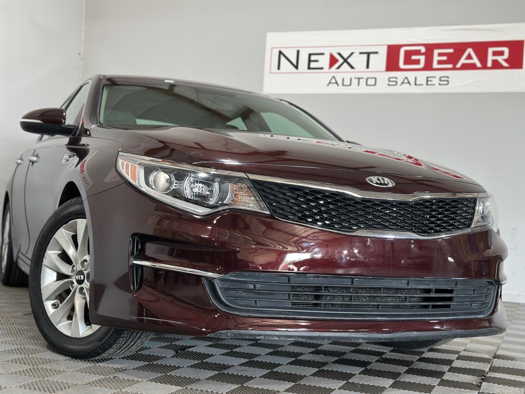 2018 Kia Optima Image 4