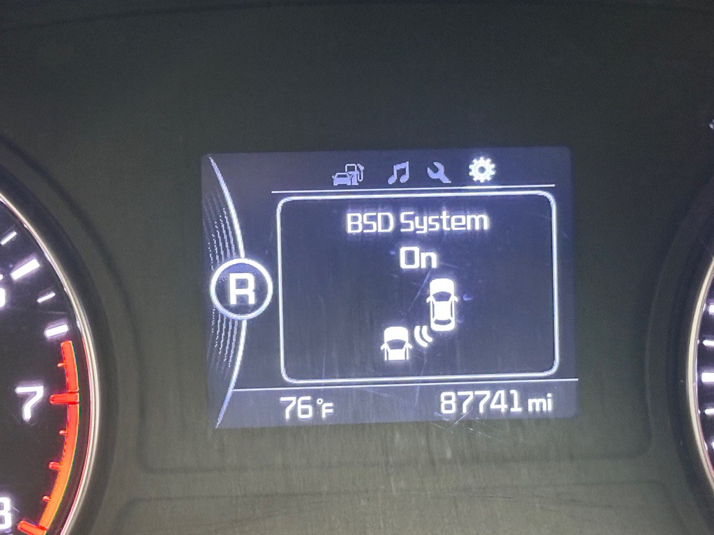 2018 Kia Optima Image 33
