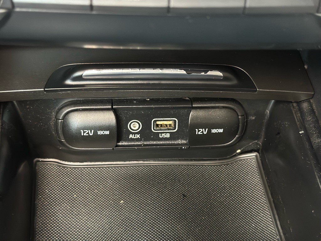 2018 Kia Optima Image 35