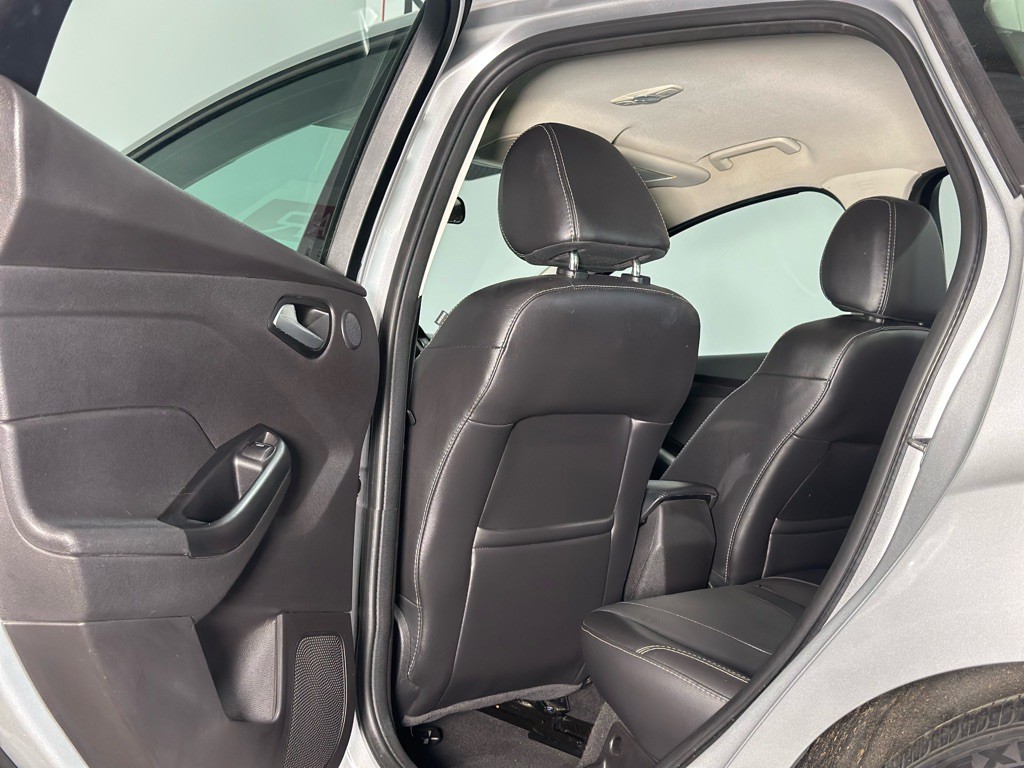 2014 Ford Focus Image 12