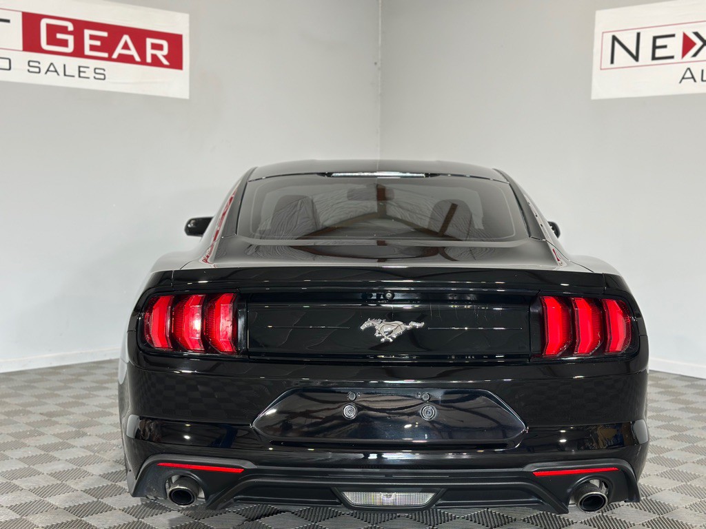2018 Ford Mustang Image 9