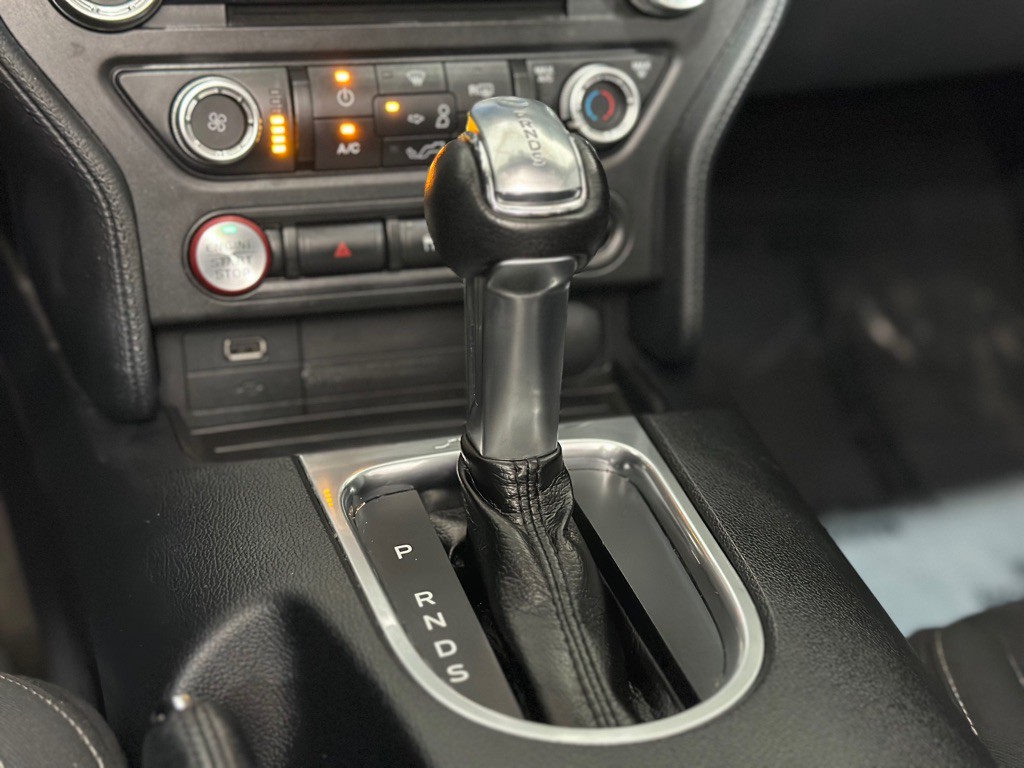 2018 Ford Mustang Image 20