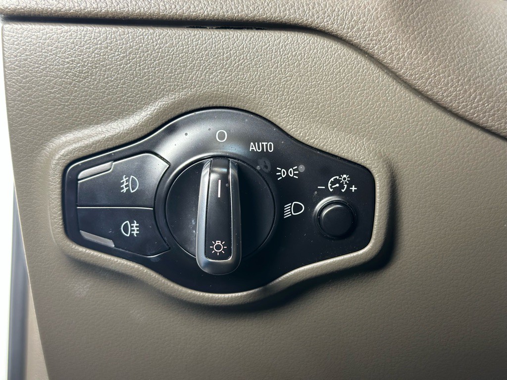 2014 Audi Q5 Image 37