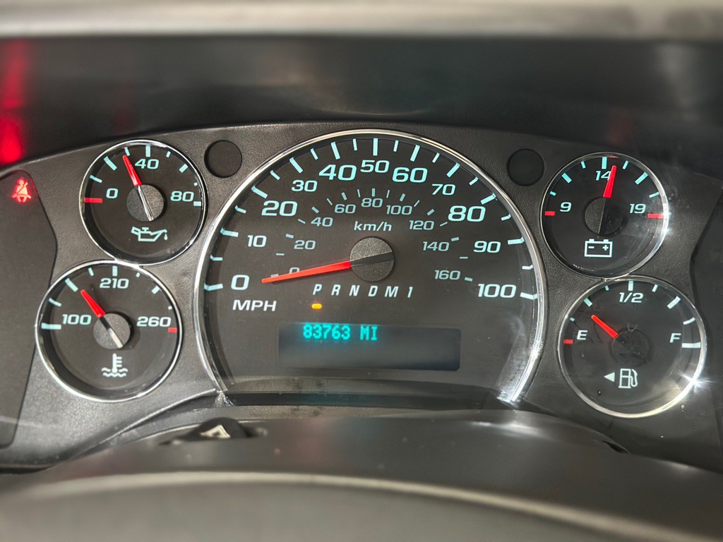 2017 Chevrolet Express Image 13