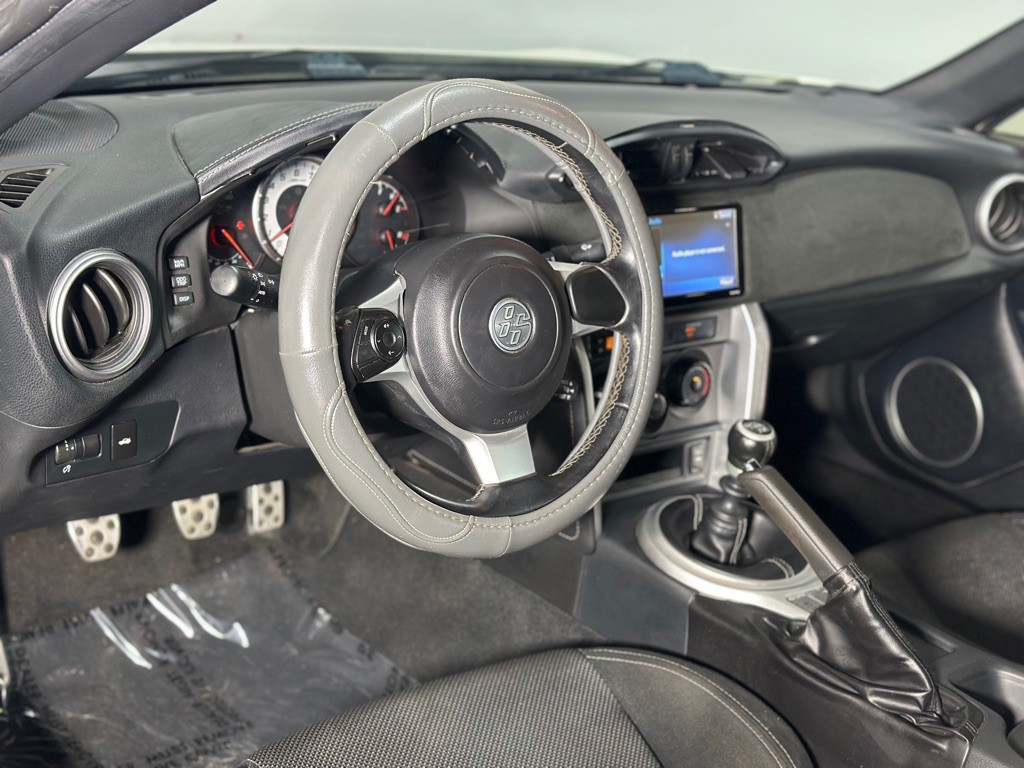 2017 Toyota 86 Image 26