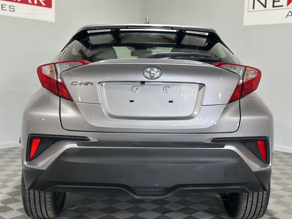 2019 Toyota C-HR Image 9