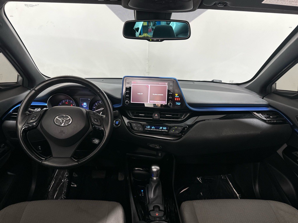 2019 Toyota C-HR Image 13