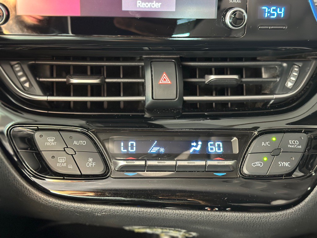2019 Toyota C-HR Image 20