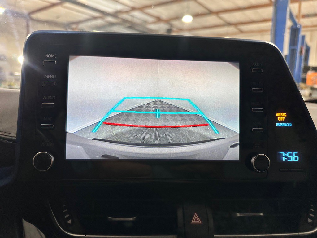 2019 Toyota C-HR Image 22