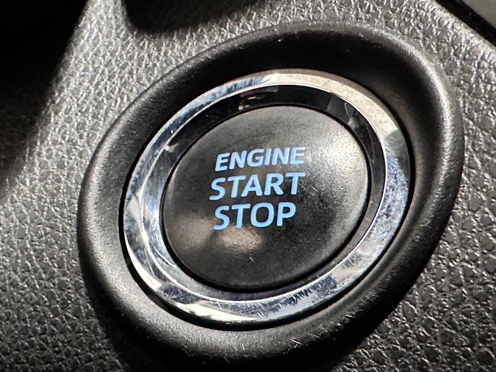 2019 Toyota C-HR Image 23